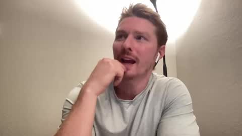 Snapshot of bigmcr1 chatting on January 1, 6:15 am Nick Barker online show from January 1, 6:15 am