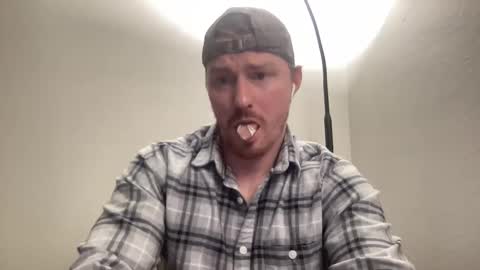 Snapshot of bigmcr1 chatting on January 5, 3:00 am Nick Barker online show from January 5, 3:00 am