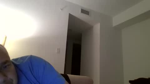 Snapshot of bigmeatman67 chatting on October 27, 6:50 am bigmeatman67 online show from October 27, 6:50 am