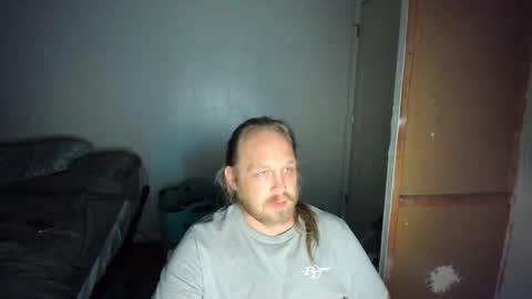 Snapshot of bigmike20129020 chatting on June 11, 8:45 am bigmike20129020 online show from June 11, 8:45 am