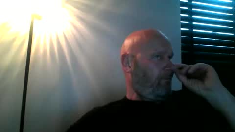 bigmike3339 online show from October 27, 8:40 am