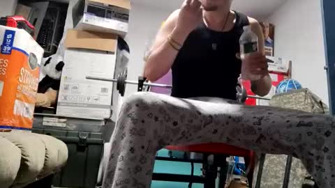 Snapshot of bigmike5702 chatting on November 7, 2:06 pm casper617 online show from November 7, 2:06 pm