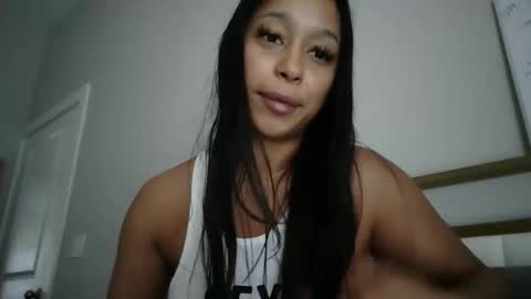 Snapshot of bignaturalmami chatting on June 6, 2:44 pm bignaturalmami online show from June 6, 2:44 pm
