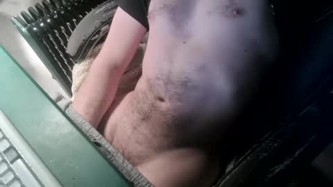 Snapshot of bigpeepdude chatting on December 16, 9:52 pm bigpeepdude online show from December 16, 9:52 pm