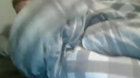 Snapshot of bigred92899 chatting on March 10, 12:29 am bigred92899 online show from March 10, 12:29 am