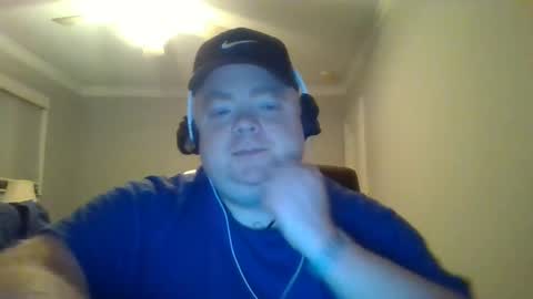Big Red online show from February 24, 1:02 am
