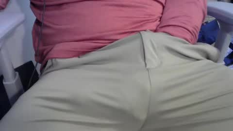 bigsword4her online show from January 3, 2:19 pm