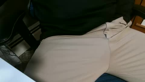 bigsword4her online show from December 2, 6:14 pm