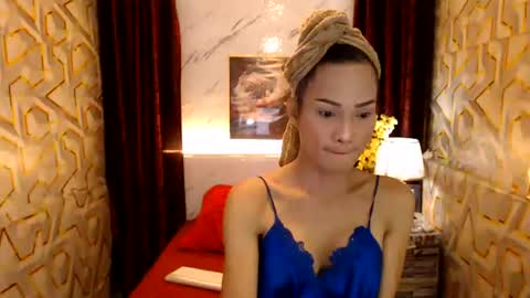 sophia online show from July 8, 10:09 am