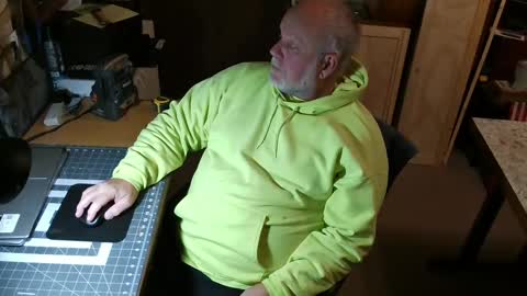 bigthump9999 online show from December 15, 4:59 pm