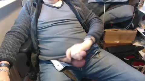 bigtone2_1968 online show from November 27, 8:27 am