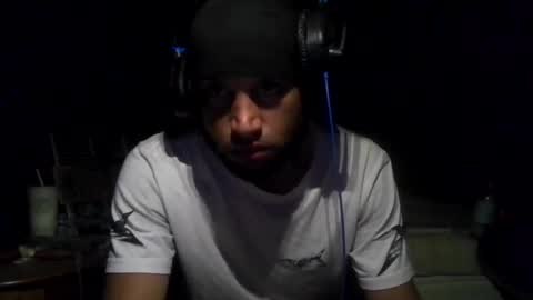 Snapshot of bigwalkdog12 chatting on September 21, 3:41 am Floppyphallus online show from September 21, 3:41 am