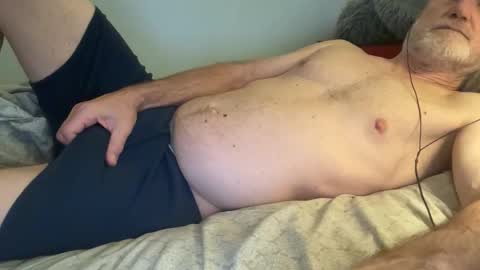 Bigwebone online show from November 3, 5:20 am