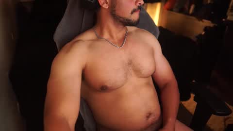 Valleyguy818 online show from October 22, 5:41 am