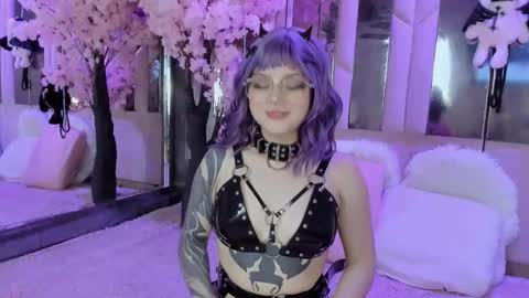 Snapshot of biizzy_noar chatting on November 10, 5:50 am Biizzy online show from November 10, 5:50 am