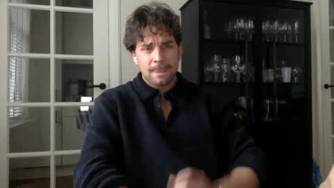 bikdig1 online show from December 9, 1:24 pm