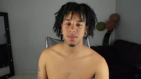 Sebas online show from December 17, 5:08 pm