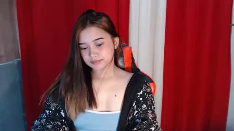 bilat tinax online show from March 4, 4:40 am