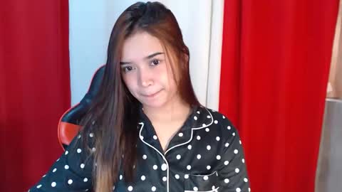 bilat tinax online show from April 11, 3:22 am