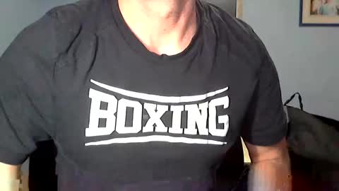 Snapshot of bilie69 chatting on January 8, 1:11 am bilie online show from January 8, 1:11 am