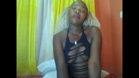 Snapshot of bilion_ass chatting on December 11, 6:09 pm TREZAH online show from December 11, 6:09 pm