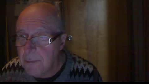 Snapshot of bill_25061 chatting on December 4, 6:06 pm bill_25061 online show from December 4, 6:06 pm