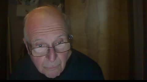 Snapshot of bill_25061 chatting on December 9, 6:46 pm bill_25061 online show from December 9, 6:46 pm