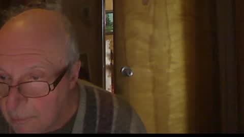 Snapshot of bill_25061 chatting on January 9, 6:15 pm bill_25061 online show from January 9, 6:15 pm