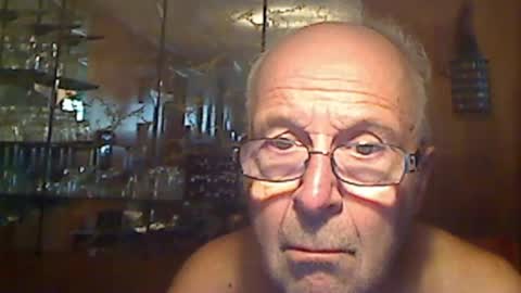 Snapshot of bill_25061 chatting on September 22, 1:46 pm bill_25061 online show from September 22, 1:46 pm