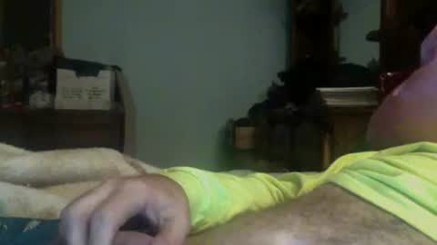 Snapshot of billcuck69 chatting on October 21, 2:29 pm billcuck69 online show from October 21, 2:29 pm