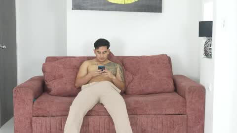 Abbie 18 years - Joe 18 years - Rose 18 years - Cristopher 20 years online show from April 24, 2:36 am