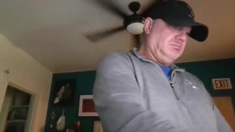 billjames55 online show from April 28, 2:33 pm