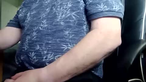 billlllllyb online show from October 15, 1:11 pm