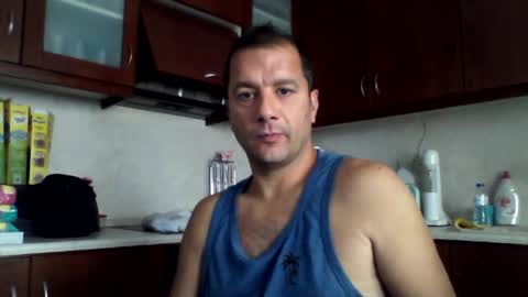 Snapshot of billos26 chatting on October 1, 7:36 am billys greece online show from October 1, 7:36 am