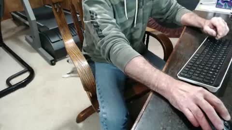 billy471 online show from February 27, 8:42 pm