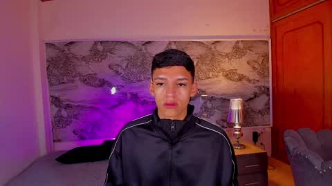 Sam online show from April 22, 12:18 pm