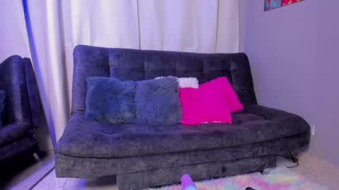 Snapshot of billye_eilish chatting on October 4, 8:07 pm Billie online show from October 4, 8:07 pm