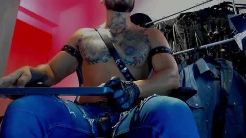 Snapshot of billymayer_ chatting on December 25, 9:00 pm billy online show from December 25, 9:00 pm