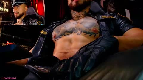 Snapshot of billymayer_ chatting on March 6, 5:31 pm billy online show from March 6, 5:31 pm