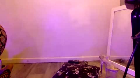 Snapshot of bimbogiga chatting on November 16, 10:04 pm bimbogiga online show from November 16, 10:04 pm