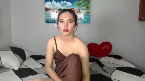 Snapshot of bioginthe619 chatting on October 29, 5:36 pm Kate online show from October 29, 5:36 pm