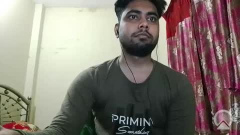 Snapshot of birbikrom104 chatting on November 3, 2:40 pm birbikrom104 online show from November 3, 2:40 pm