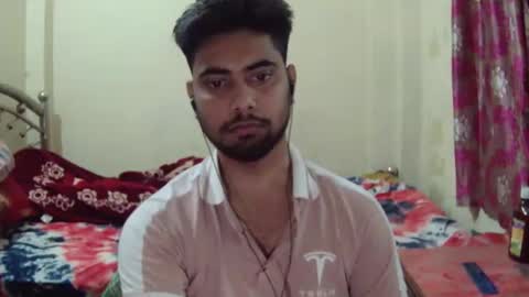 birbikrom104 online show from March 21, 8:19 am