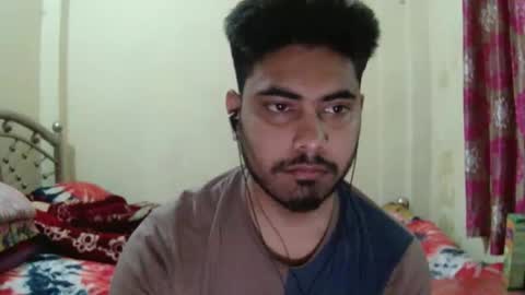 birbikrom104 online show from March 28, 10:59 am