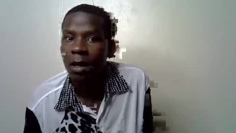 Snapshot of birigets chatting on November 16, 7:58 am birigets online show from November 16, 7:58 am