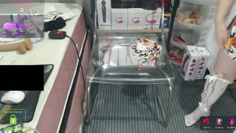 Snapshot of bisexyeliz35 chatting on November 6, 9:26 pm bisex woman online show from November 6, 9:26 pm