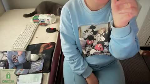 Snapshot of bisexyeliz35 chatting on December 2, 8:30 am bisex woman online show from December 2, 8:30 am