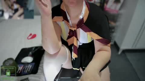 Snapshot of bisexyeliz35 chatting on December 13, 7:53 pm bisex woman online show from December 13, 7:53 pm