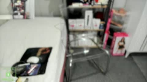 Snapshot of bisexyeliz35 chatting on December 14, 6:23 pm bisex woman online show from December 14, 6:23 pm