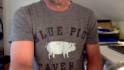 BisonBar online show from February 3, 3:49 pm